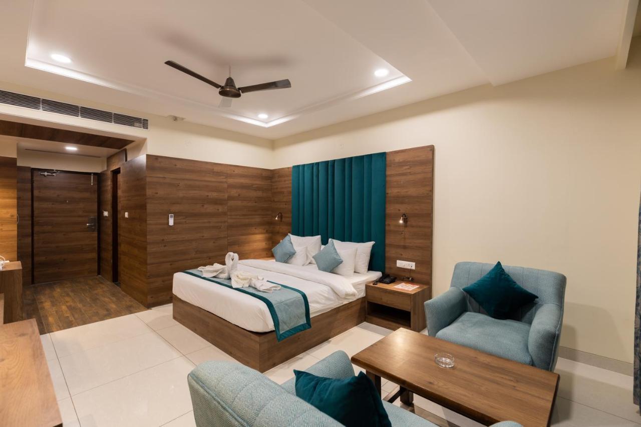 Hotel Highway King Bilaspur Manesar Eksteriør billede